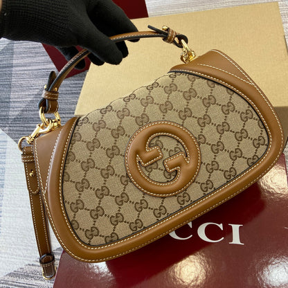 Bolsa Satchel Couro Bege Letras Entrelaçadas Média