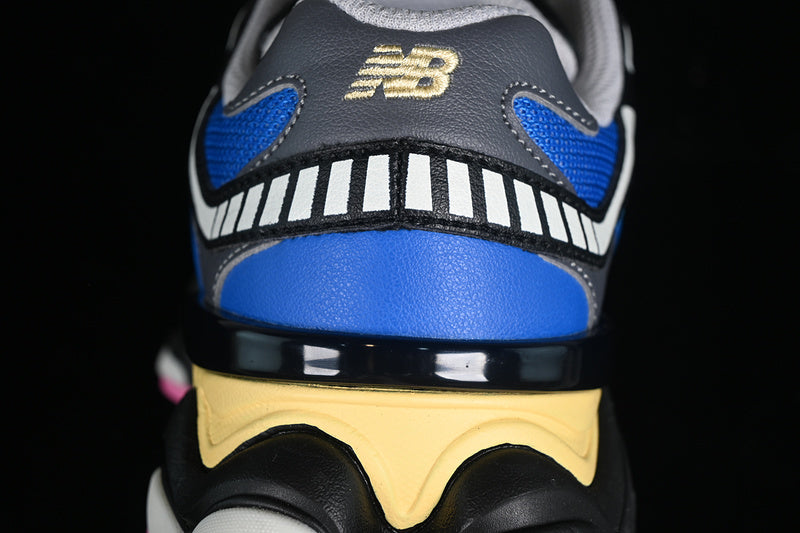 Tênis Runner Mesh Azul Oásis Detalhe Rosa