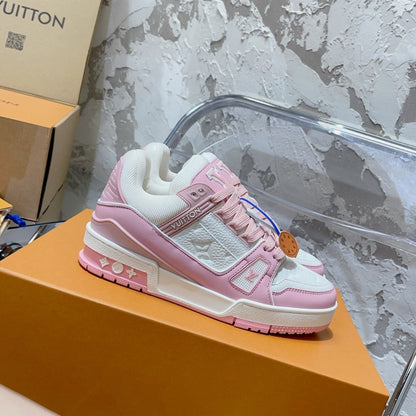 Tênis Couro Rosa Detalhes Brancos