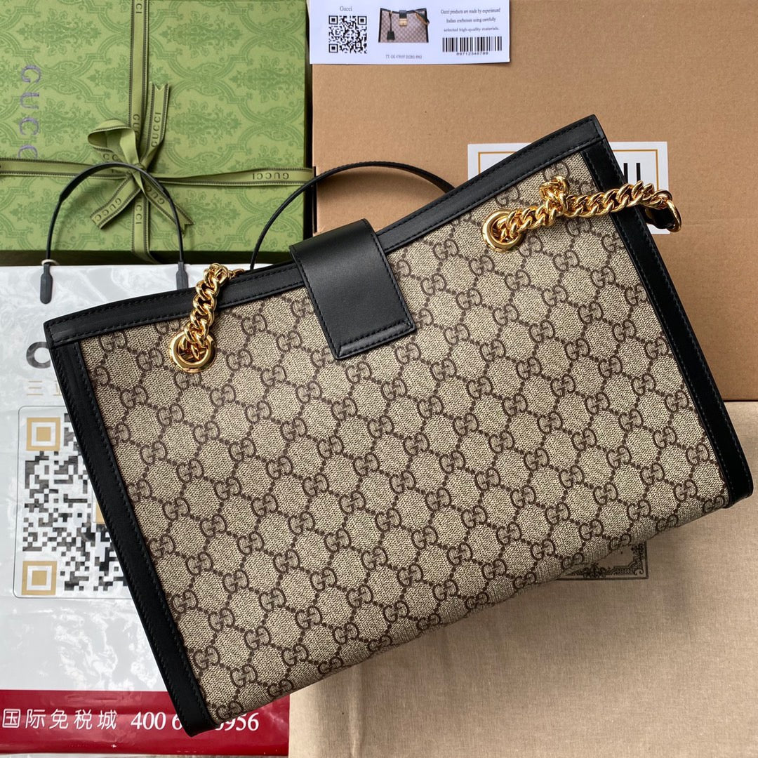 Bolsa Shoulder Couro Médio com Fechadura Frontal