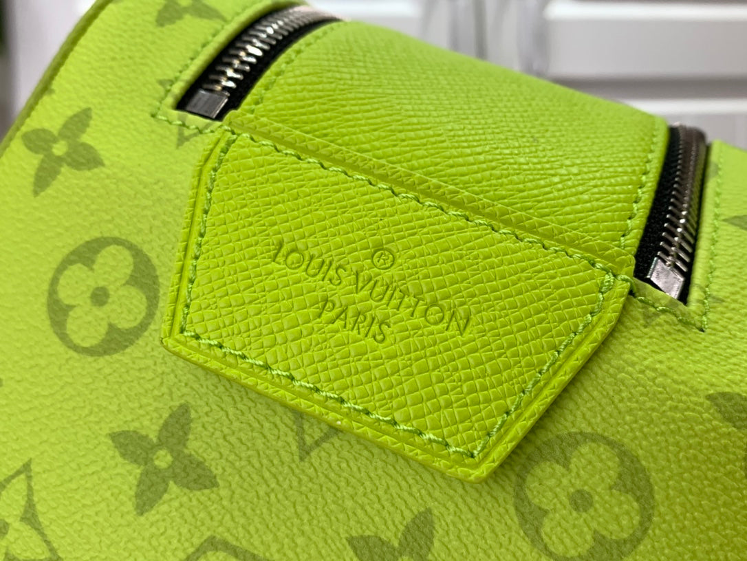 Necessaire Couro Padrão Monograma Geométrico Amarelo Neon