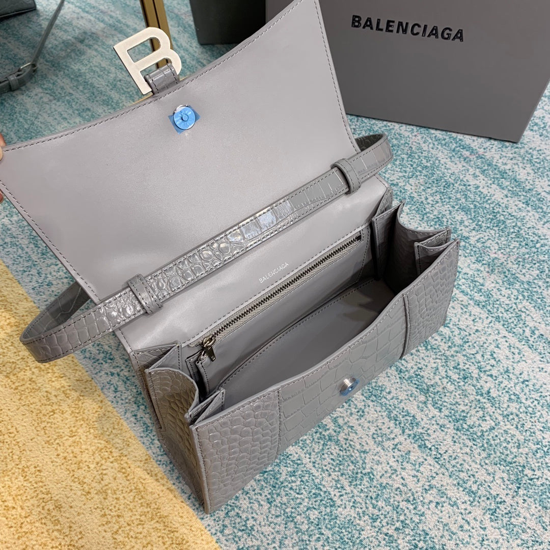 Bolsa Satchel Couro Formato Ampulheta