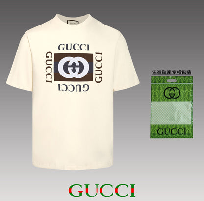 Camiseta Algodão Letras Entrelaçadas