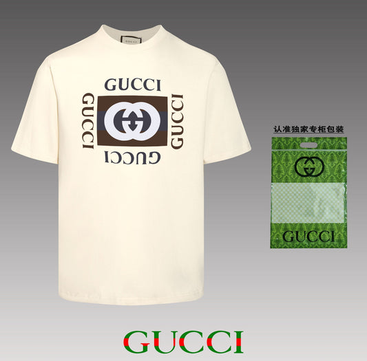 Camiseta Algodão Letras Entrelaçadas