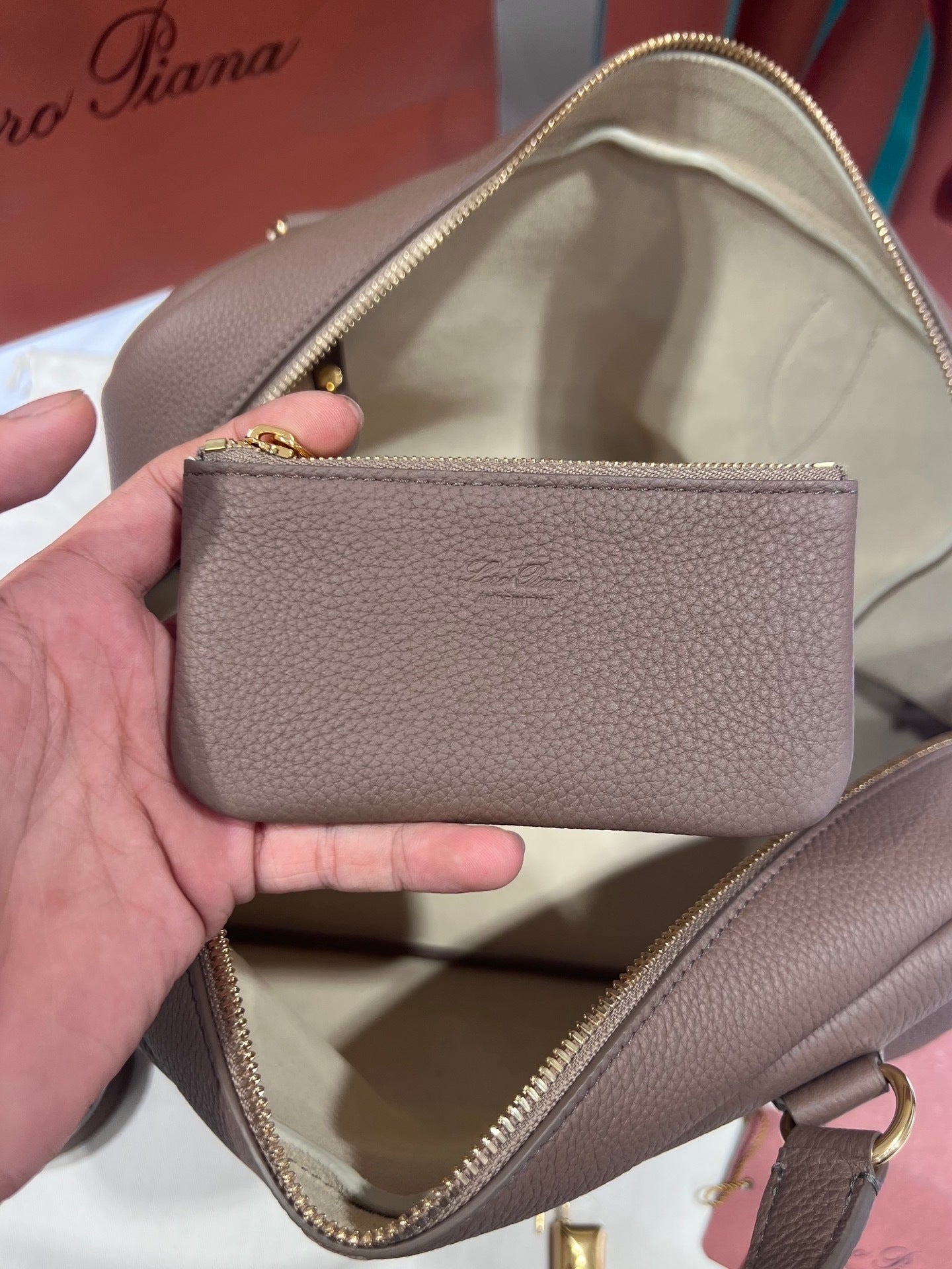 Bolsa Satchel Couro Caramelo Média