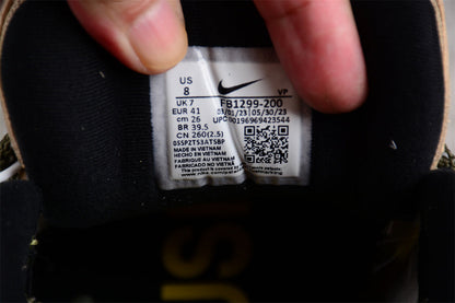 Tênis Cano Baixo Couro Bege com Detalhe Textil