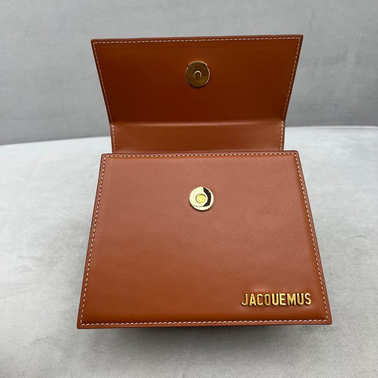 Bolsa Jacquemus Le Chiquito Marrom