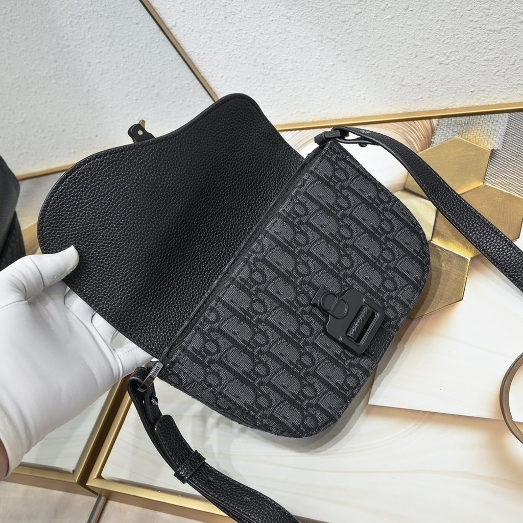 Bolsa Pequena Couro Mini