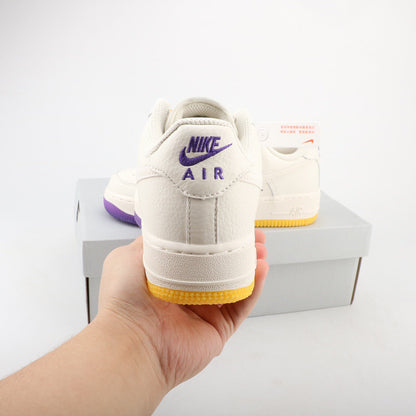 Tênis Cano Baixo Couro Amarelo Detalhe Roxo