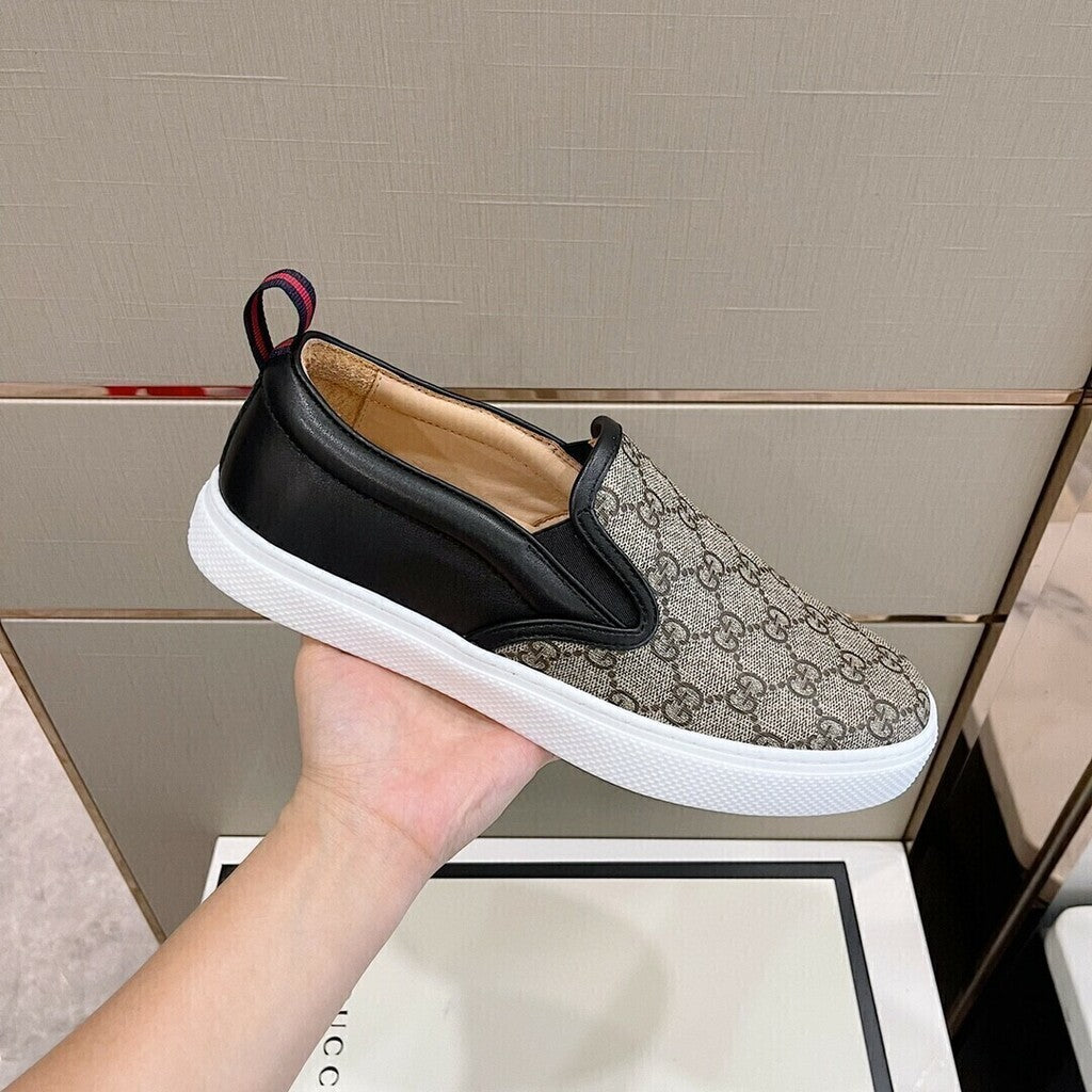 Tênis Slip-On Lona Padrão Entrelaçado Marrom e Bege