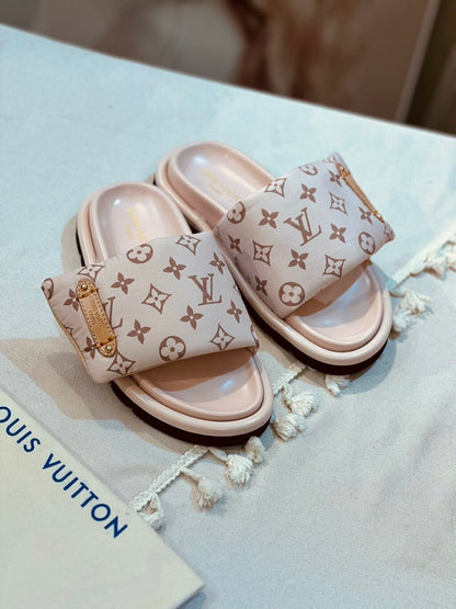 Chinelo Meia-pata Almofadado Azul Claro