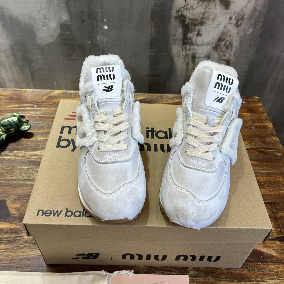 Tênis Casual Colaboração Textil Branco e Cinza