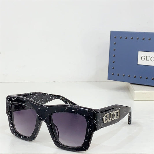 Óculos de Sol Acetato Preto Lente Escura