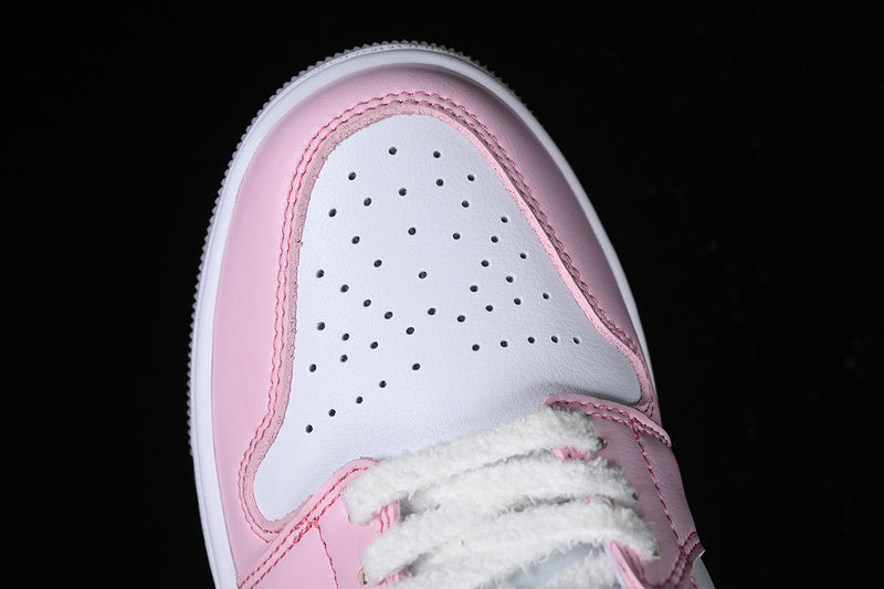 Tênis Cano Baixo Couro Rosa Estampa Pegadas