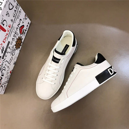 Tênis Couro Branco Detalhe Preto Casual