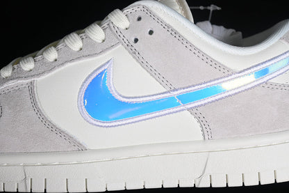 Tênis Cano Baixo Couro Bege Detalhe Iridescente