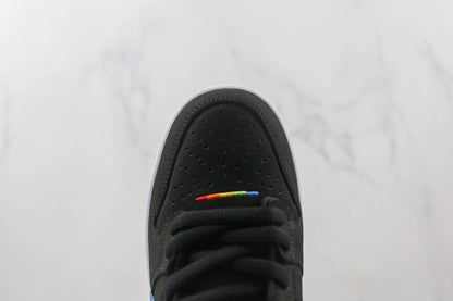 Nike SB Dunk Low Polaroid