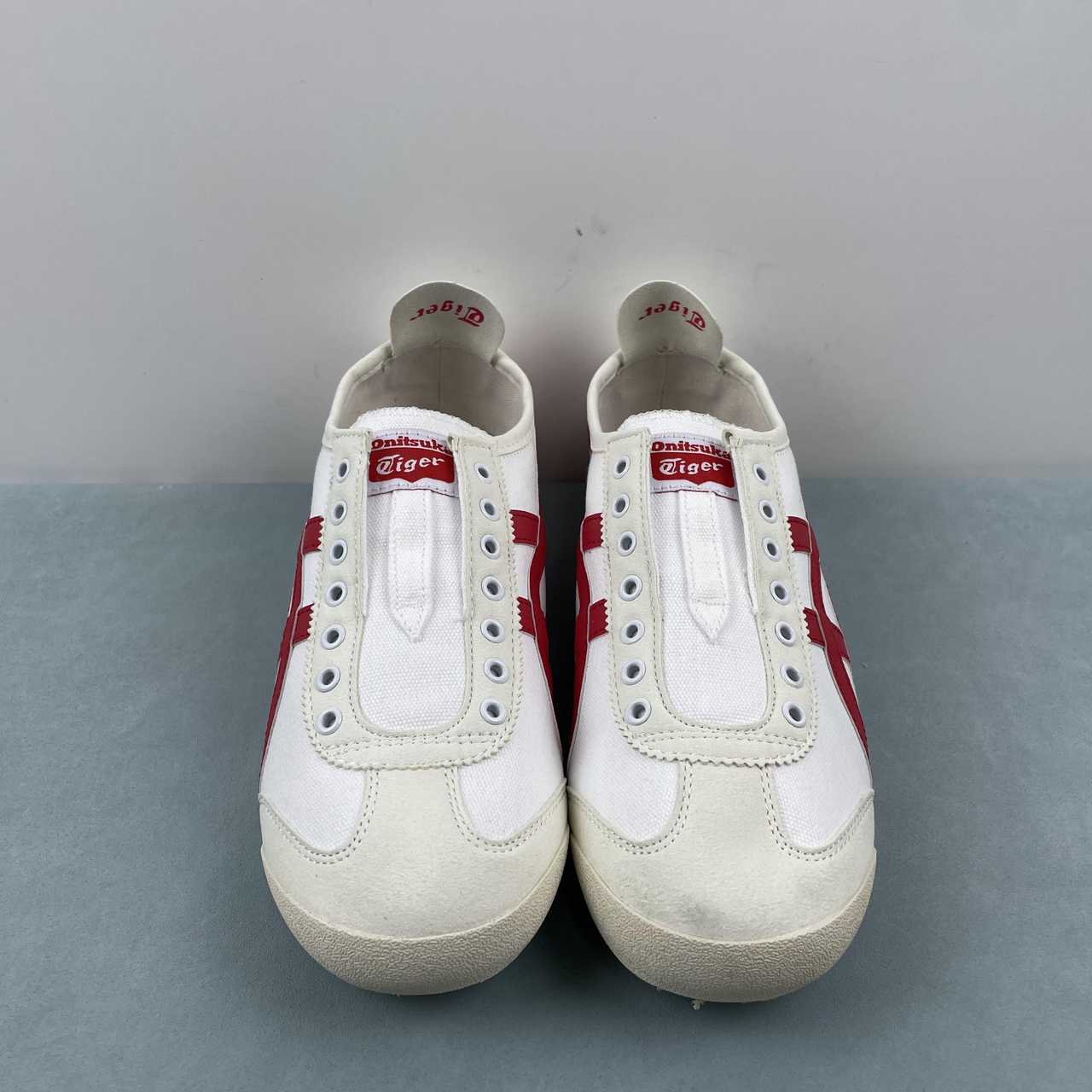Tênis Couro Estilo Vintage Branco Bordô