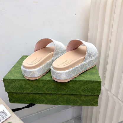 Sandália Plataforma Prata Jacquard Tira Frontal 55mm