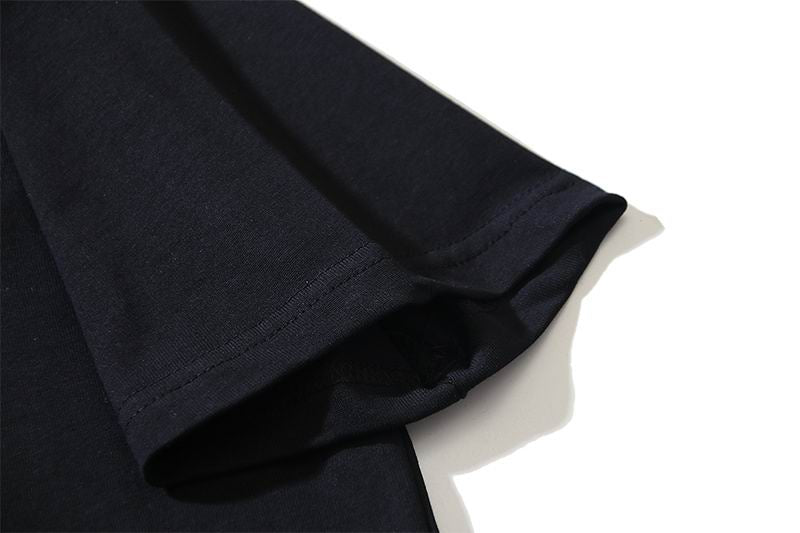Camiseta Algodão Preto Estampa Seta Frontal