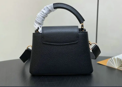 Bolsa Satchel Couro Supple Estruturada Preta Alça Superior
