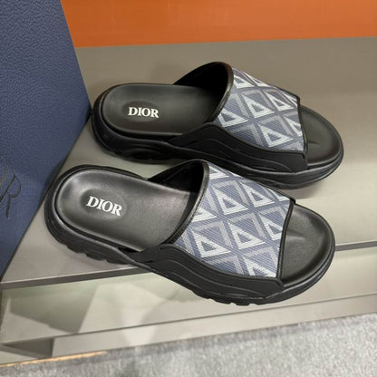 Chinelo Tecido Padrão Inclinado Bege