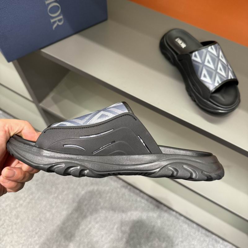 Chinelo Tecido Padrão Inclinado Bege