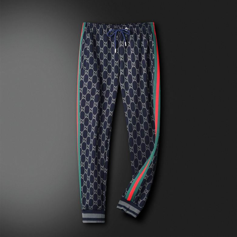 Moletom Jacquard Padrão Monograma Geométrico