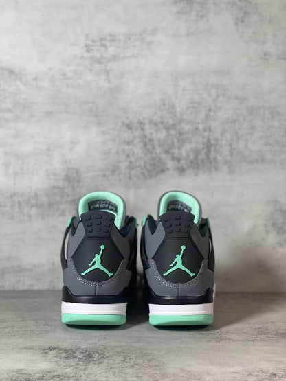 Tênis Cano Alto Basquete Verde Fluorescente Detalhe Preto