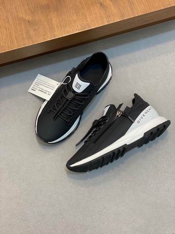 Tênis Runner Cano Baixo Branco Cinza