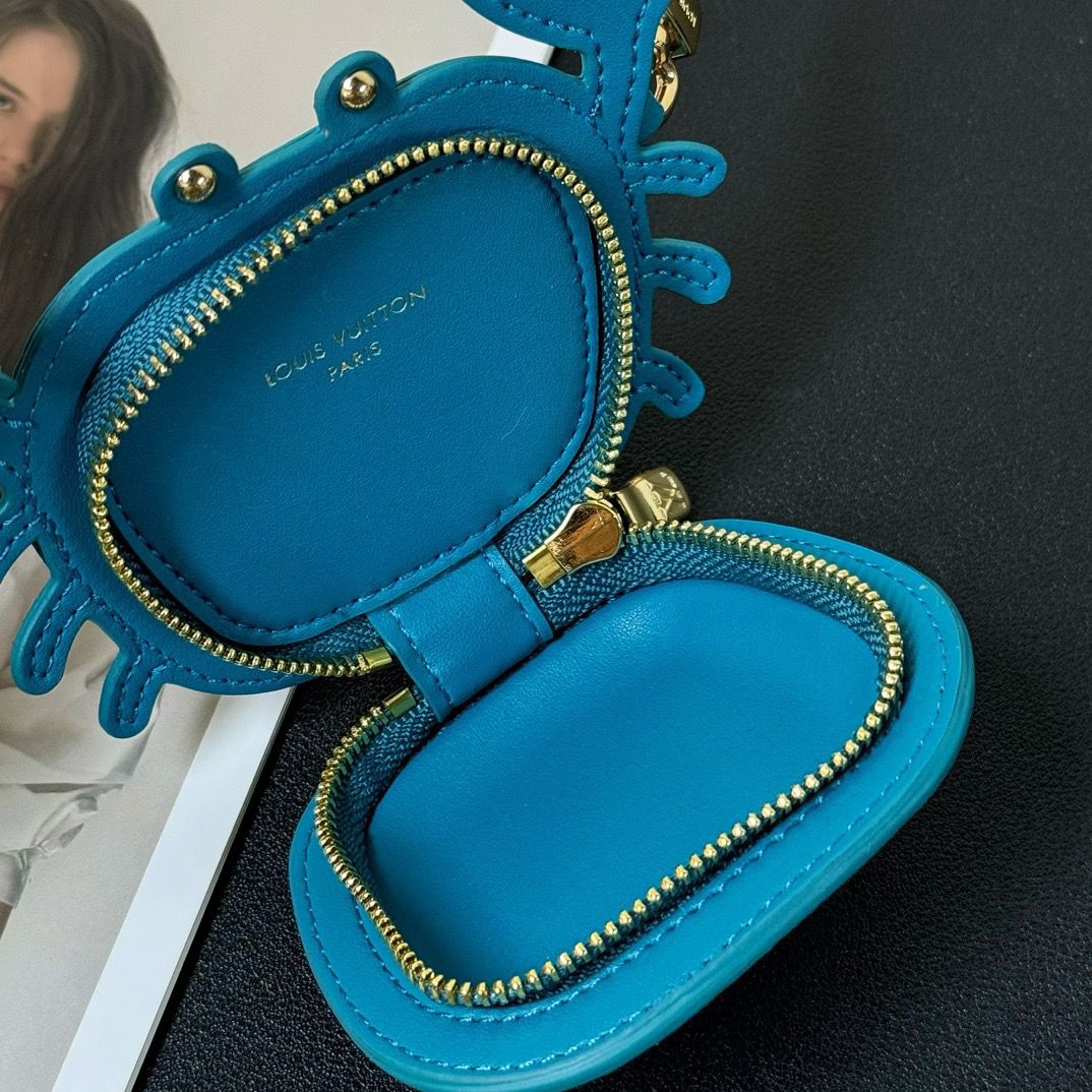Chaveiro Pendente Resina Formato Caranguejo Azul