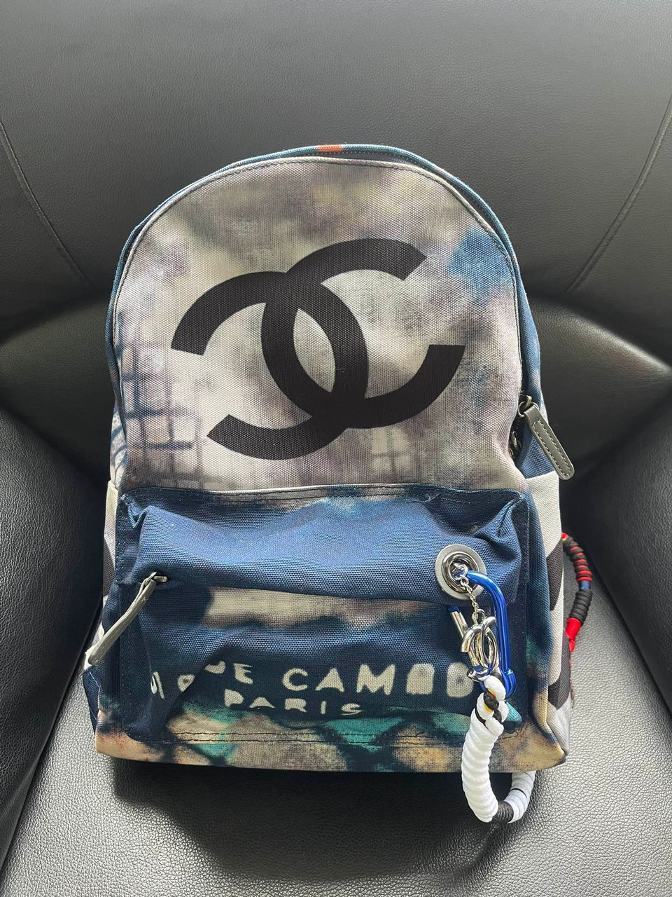 Mochila Acolchoada Preta Estilo Destroyed