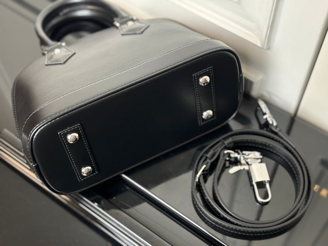 Bolsa Satchel Couro Preto Estruturada Tamanho Pequeno