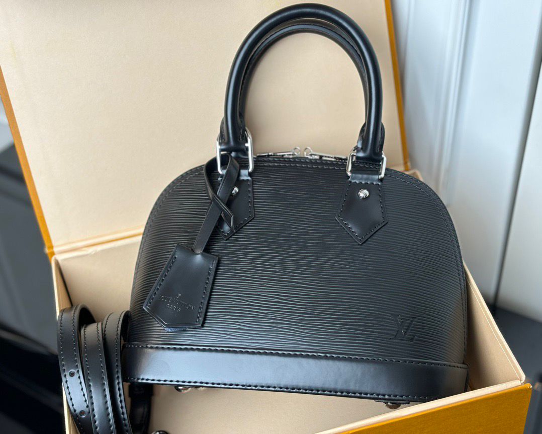Bolsa Satchel Couro Preto Estruturada Tamanho Pequeno
