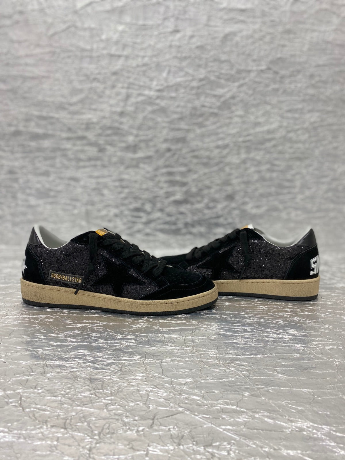 Tênis Couro com Glitter Preto