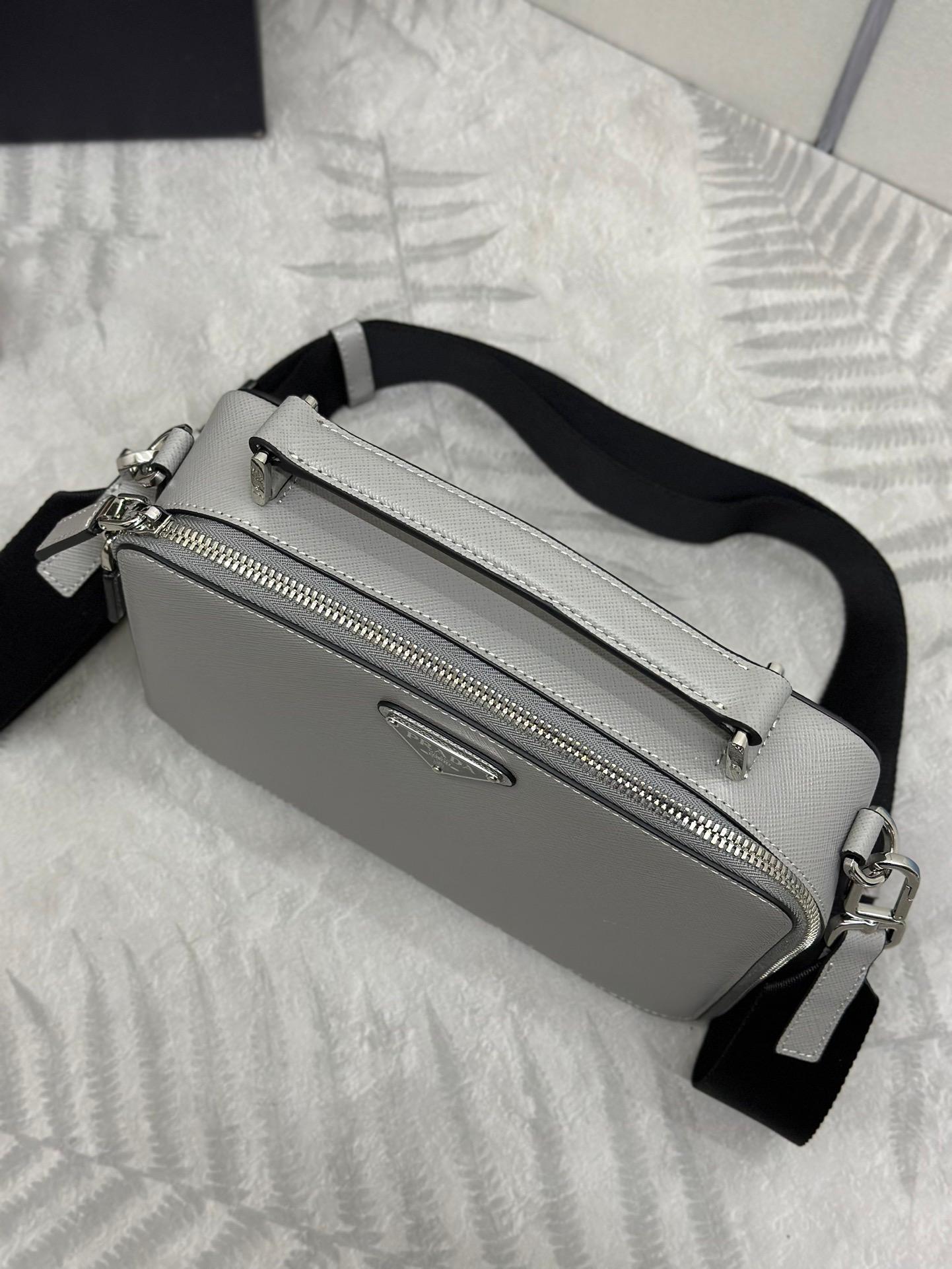 Bolsa Ombro Couro Cinza
