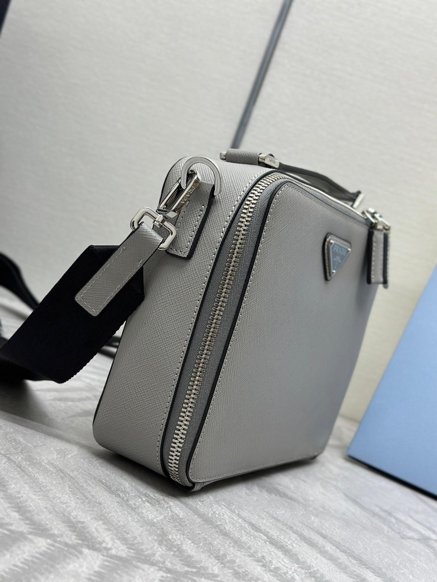 Bolsa Ombro Couro Cinza