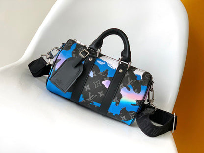Bolsa Viagem Couro Padrão Monograma Geométrico Marrom Degradê Sunset 25cm
