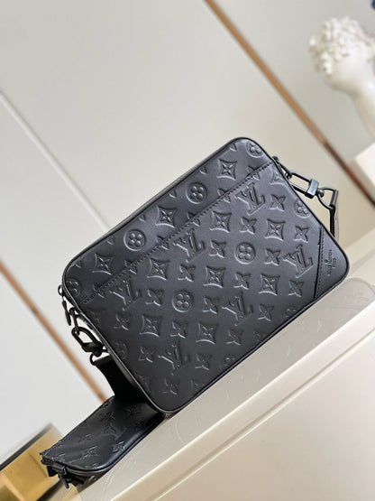 Bolsa Messenger Couro Preto Detalhe Duplo