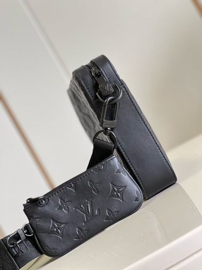 Bolsa Messenger Couro Preto Detalhe Duplo