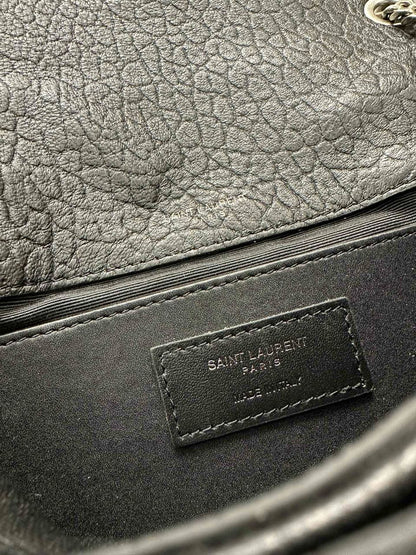 Bolsa Ombro Couro Costura em Corrente Tamanho Grande