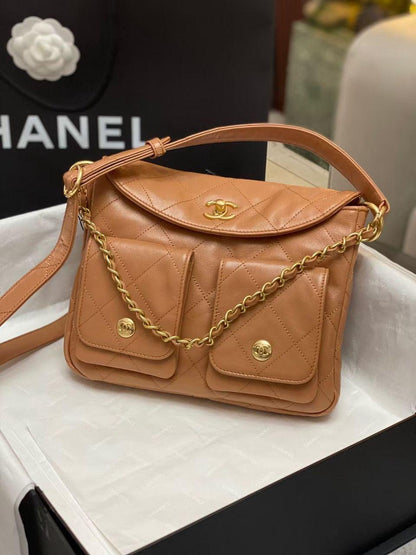 Bolsa Satchel Couro Marrom Claro Corrente Dourada