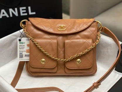 Bolsa Satchel Couro Marrom Claro Corrente Dourada