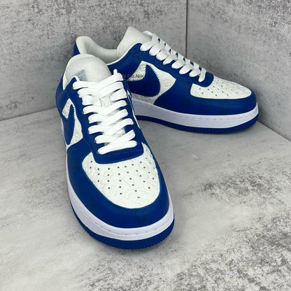 Tênis Cano Baixo Couro Azul Detalhe Branco