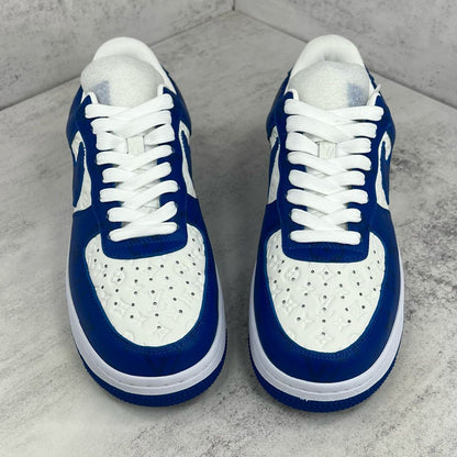 Tênis Cano Baixo Couro Azul Detalhe Branco