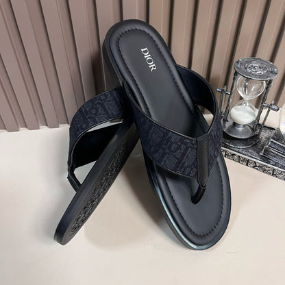 Sandália Jacquard Padrão Inclinado Bege Preto