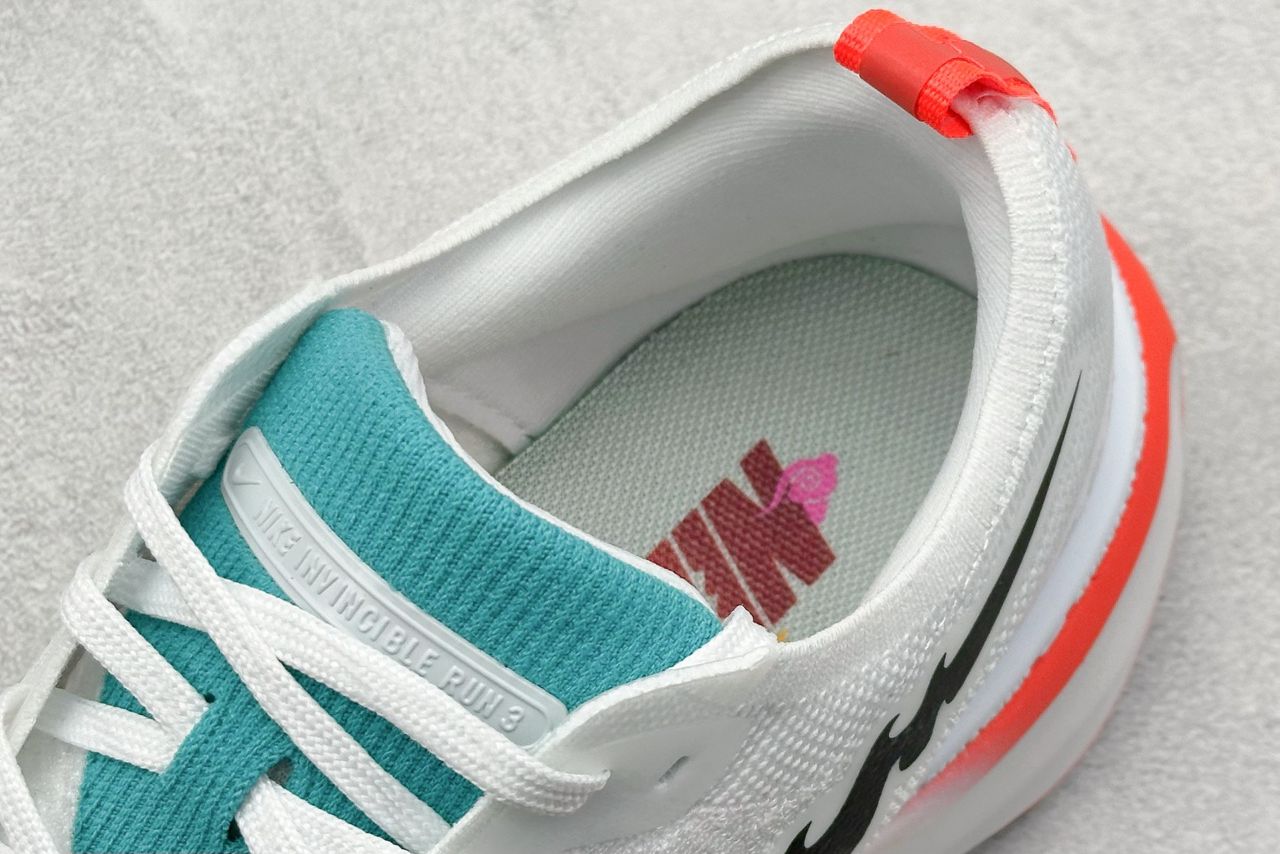 Tênis Runner Malha Flyknit Cinza e Preto