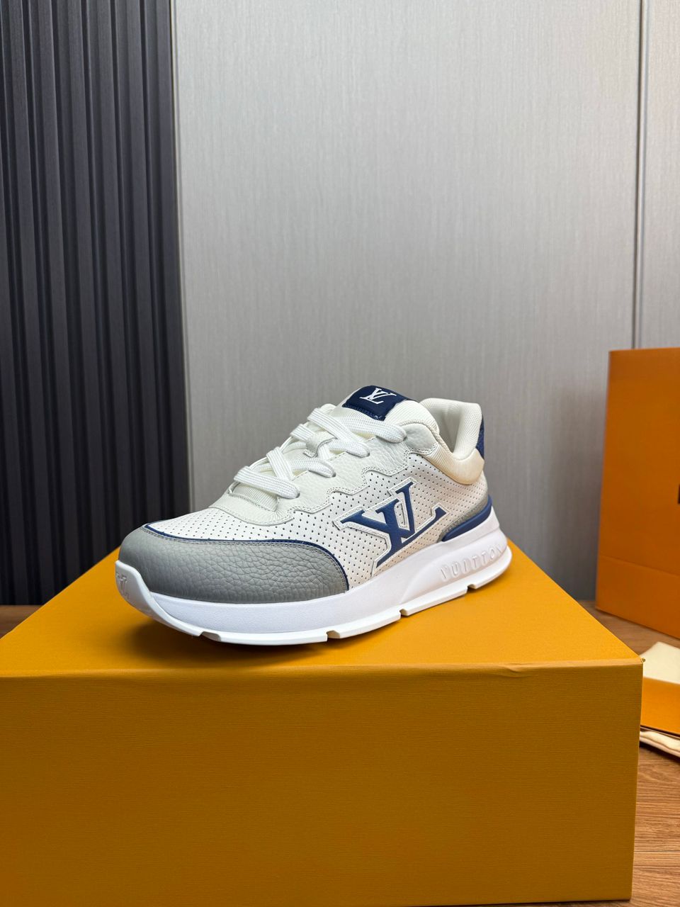 Tênis Casual Couro Branco Azul