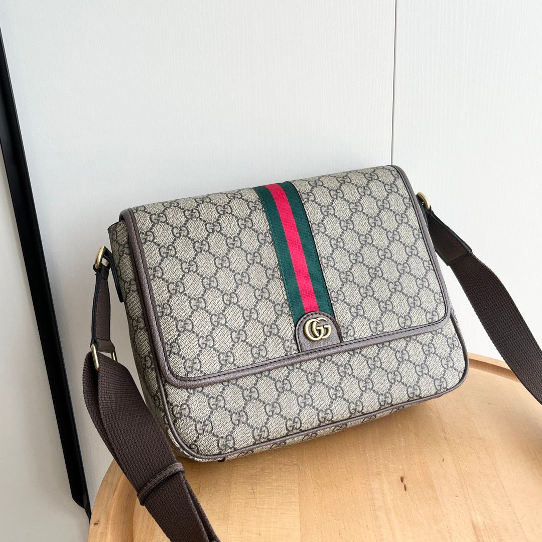 Bolsa Mensageiro Couro Bege com Listra Verde e Vermelha