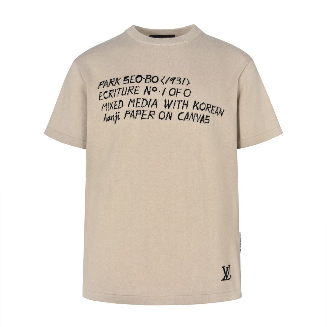 Camiseta Algodão Branca Padrão Monograma Geométrico